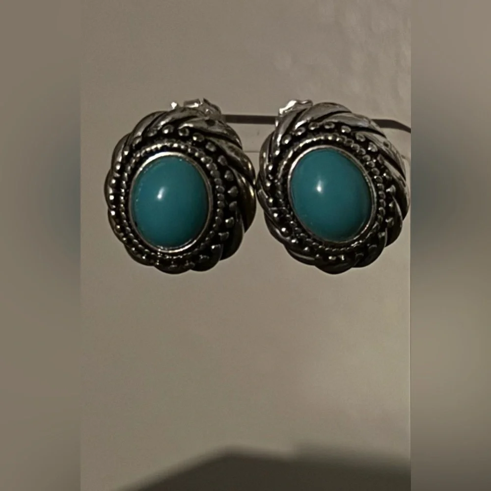 Vintage Avon Turquoise Oval Pierced Earrings | Silver Tone | .75” Drop